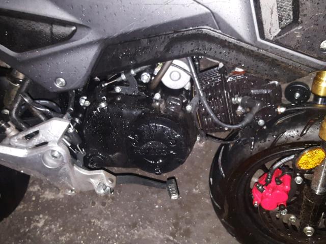 MLHJC7515J5010319 - 2018 HONDA GROM 125 BLACK photo 7