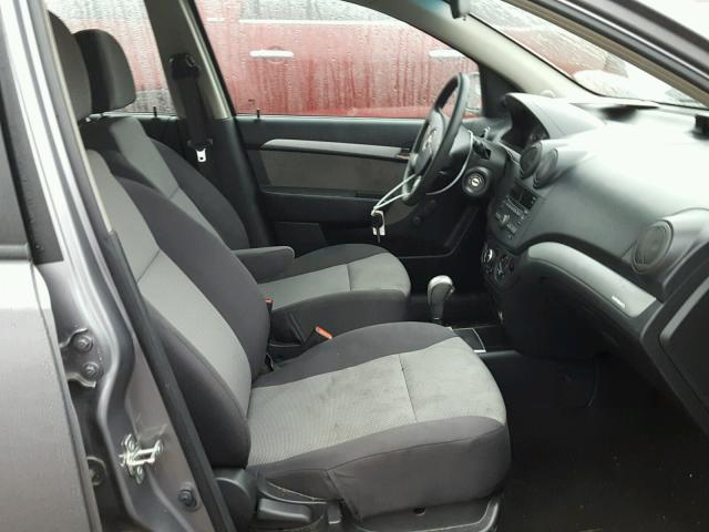 KL1TD6DE0AB097370 - 2010 CHEVROLET AVEO LS GRAY photo 5