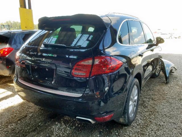 WP1AB2A27CLA48834 - 2012 PORSCHE CAYENNE S BLACK photo 4