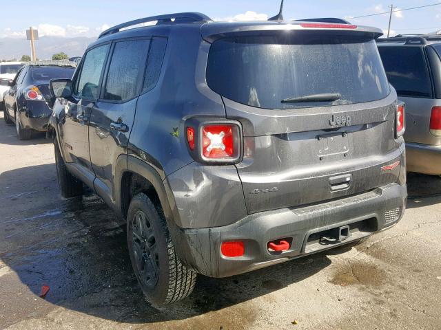 ZACCJBCB8JPH47487 - 2018 JEEP RENEGADE T GRAY photo 3