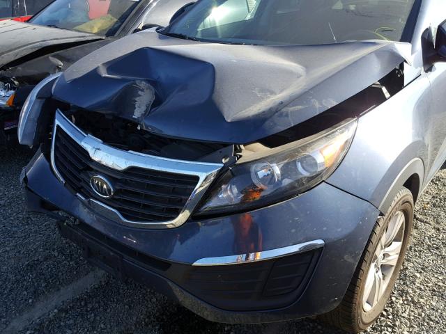 KNDPB3A21C7328498 - 2012 KIA SPORTAGE B BLUE photo 9