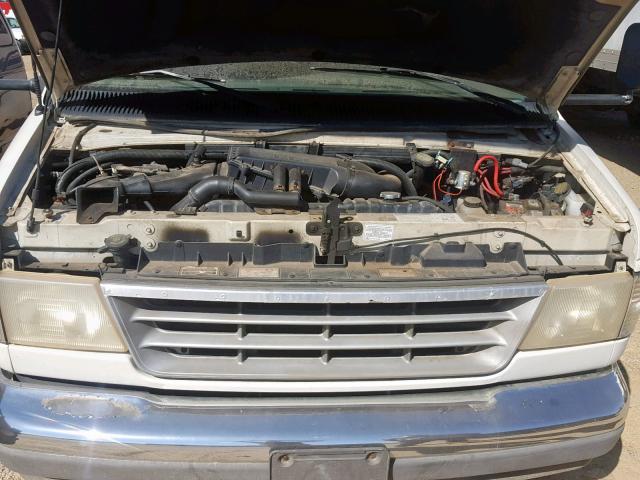 1FDKE30G4SHA33415 - 1995 FORD FORD WHITE photo 7