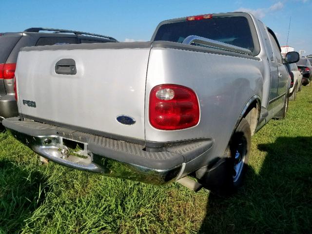 1FTRX07W82KB80333 - 2002 FORD F150 SILVER photo 4