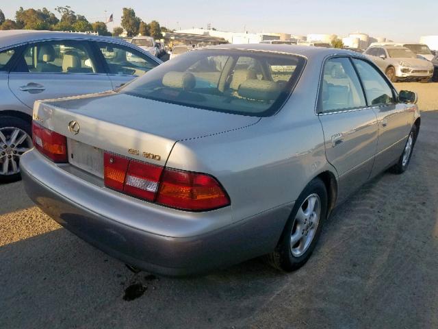 JT8BF28G2X5052620 - 1999 LEXUS ES 300 BEIGE photo 4