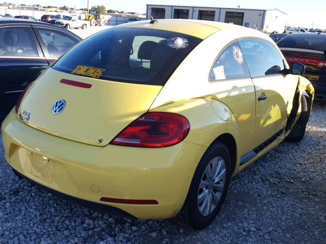 3VWF17AT5FM603764 - 2015 VOLKSWAGEN BEETLE 1.8 YELLOW photo 4