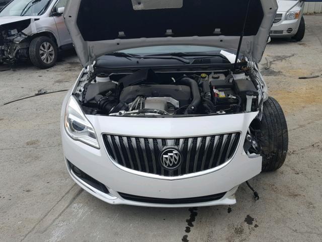 2G4GL5EX2G9145271 - 2016 BUICK REGAL WHITE photo 7