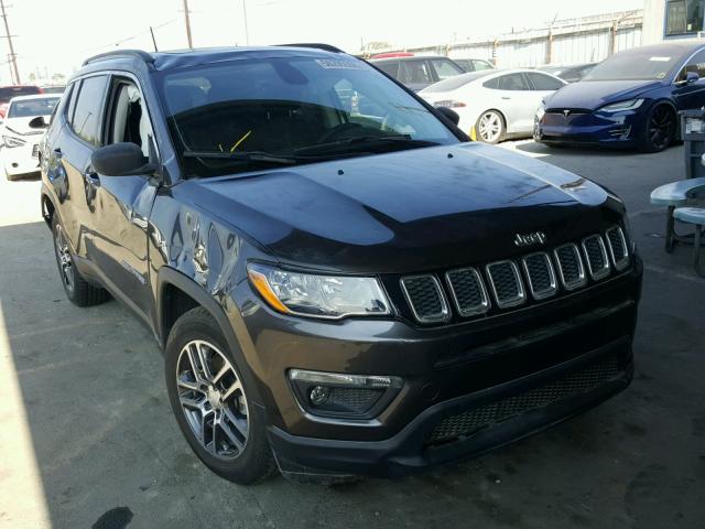 3C4NJCBB4HT632811 - 2017 JEEP COMPASS LA 石墨色 照片 1