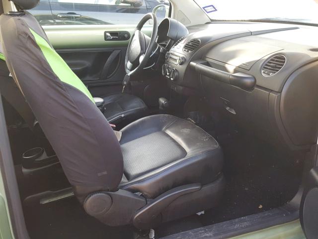 3VWPG3AG2AM008944 - 2010 VOLKSWAGEN NEW BEETLE მწვანე ფოტო 5