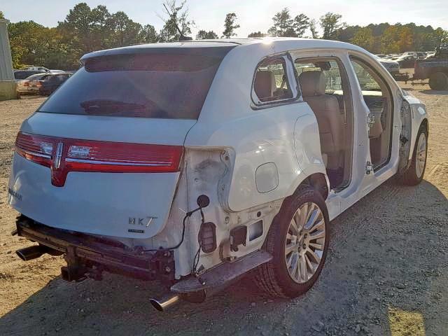 2LMHJ5AT1CBL52092 - 2012 LINCOLN MKT WHITE photo 4