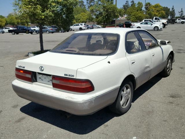 JT8BF12G9T0165779 - 1996 LEXUS ES 300 WHITE photo 4