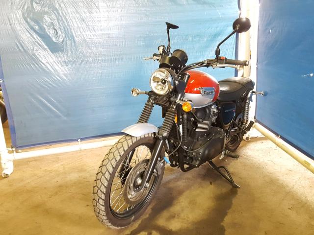 SMT925RN0GT728831 - 2016 TRIUMPH MOTORCYCLE SCRAMBLER RED photo 2