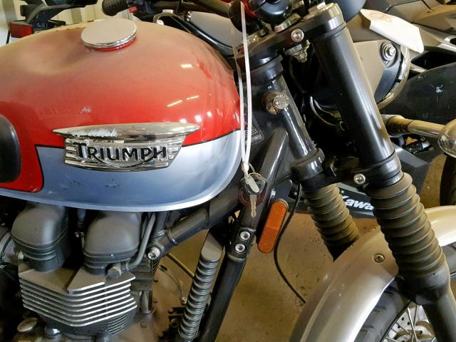 SMT925RN0GT728831 - 2016 TRIUMPH MOTORCYCLE SCRAMBLER RED photo 5