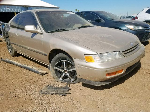 1HGCD7233RA043418 - 1994 HONDA ACCORD LX BEIGE photo 1