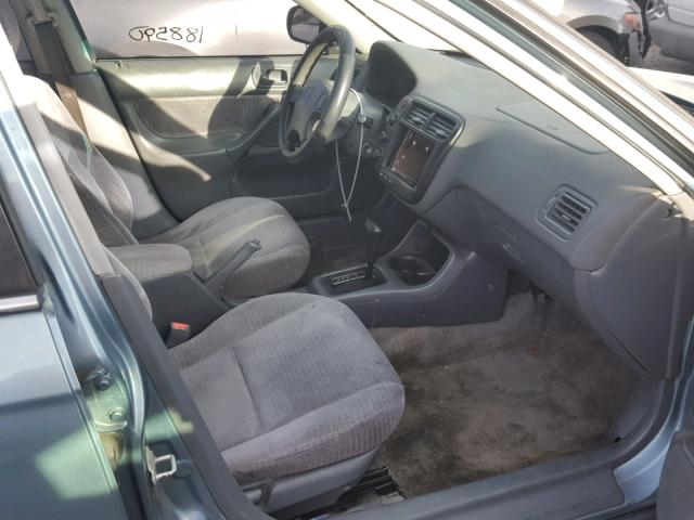 2HGEJ6617YH522946 - 2000 HONDA CIVIC BASE SILVER photo 5