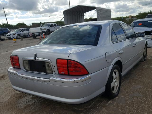 1LNHM86S5YY859589 - 2000 LINCOLN LS SILVER photo 4