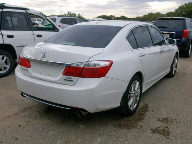 1HGCR3F99FA025669 - 2015 HONDA ACCORD TOU WHITE photo 4