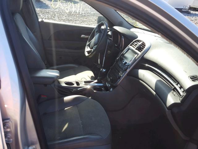 1G11C5SL8FU121546 - 2015 CHEVROLET MALIBU 1LT SILVER photo 5