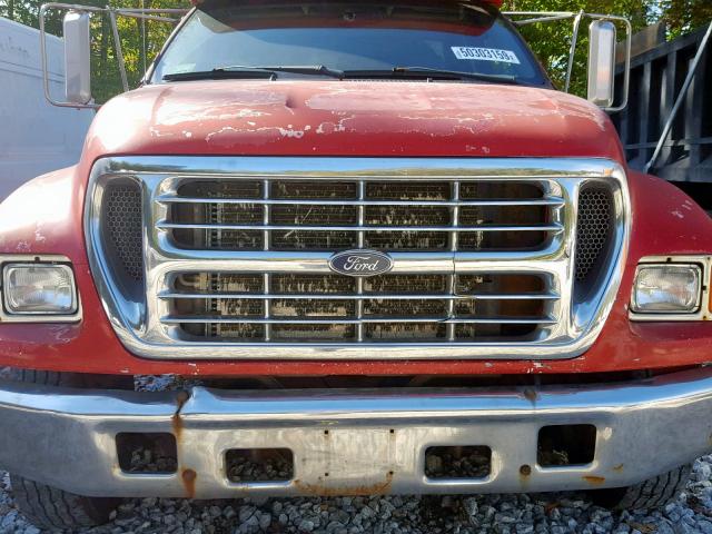 3FDNF65Y73MB06237 - 2003 FORD F650 SUPER RED photo 9