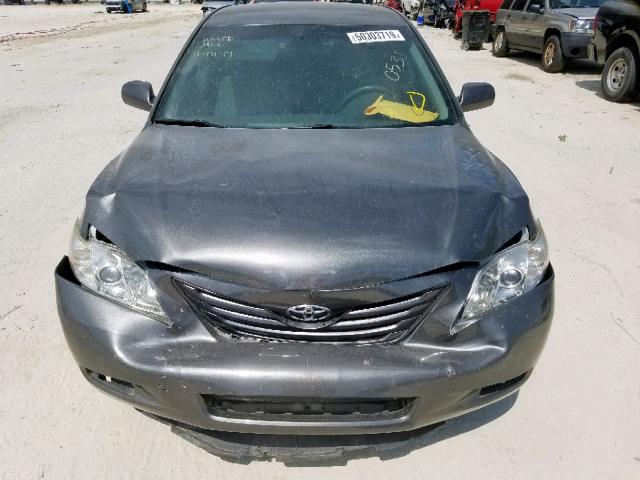 4T4BE46K89R130531 - 2009 TOYOTA CAMRY BASE GRAY photo 7