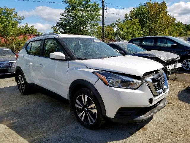 3N1CP5CU1KL484502 - 2019 NISSAN KICKS S WHITE photo 1