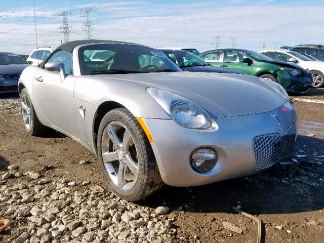 1G2MB35B17Y109011 - 2007 PONTIAC SOLSTICE SILVER photo 1