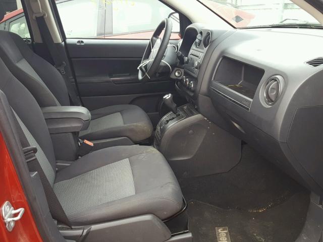 1J4NT4FA7AD504733 - 2010 JEEP COMPASS SP 红色 照片 5