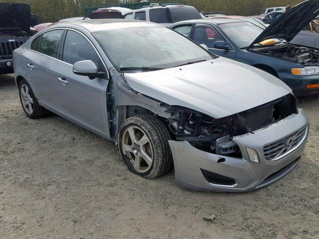 YV1612FHXD2208875 - 2013 VOLVO S60 T5 SILVER photo 1