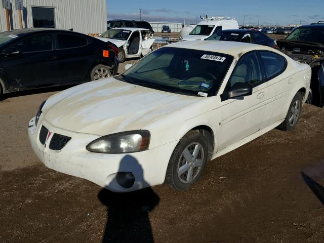 2G2WP552071157771 - 2007 PONTIAC GRAND PRIX WHITE photo 2