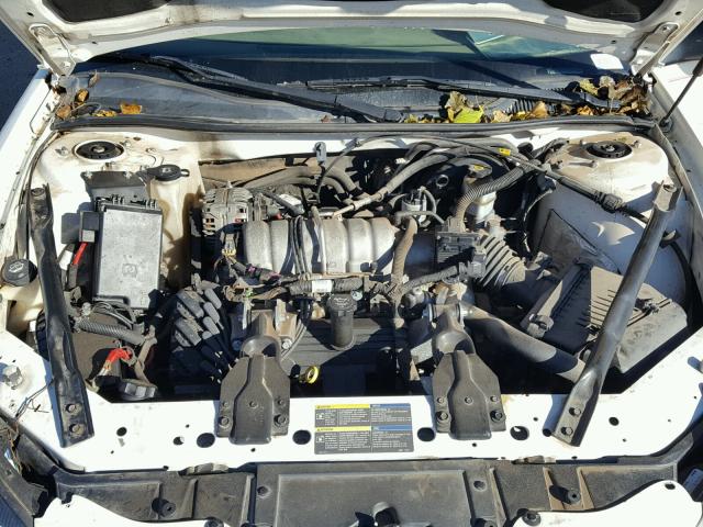 2G2WP552071157771 - 2007 PONTIAC GRAND PRIX WHITE photo 7