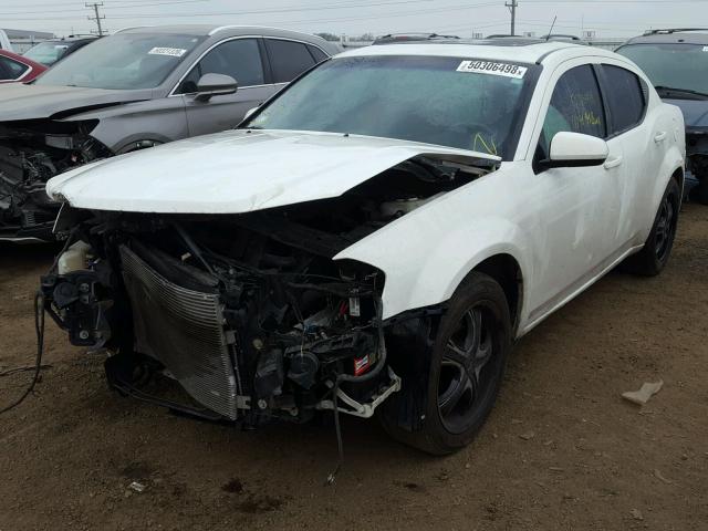 1B3BD2FB3BN513610 - 2011 DODGE AVENGER LU WHITE photo 2