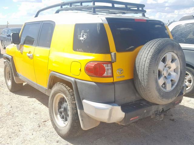 JTEZU11F770015475 - 2007 TOYOTA FJ CRUISER YELLOW photo 3