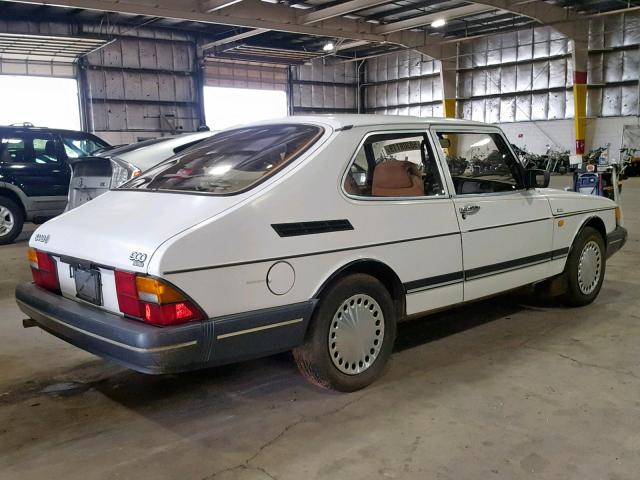 YS3AR35D0K3001165 - 1989 SAAB 900 WHITE photo 4