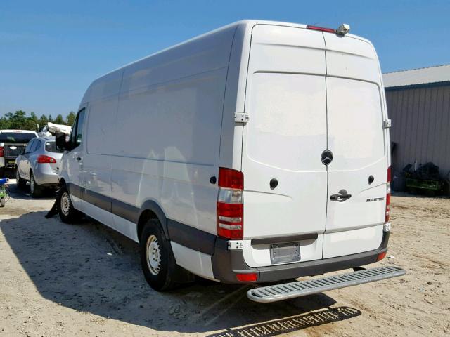 WD3PE8DB3FP129211 - 2015 MERCEDES-BENZ SPRINTER 2 WHITE photo 3