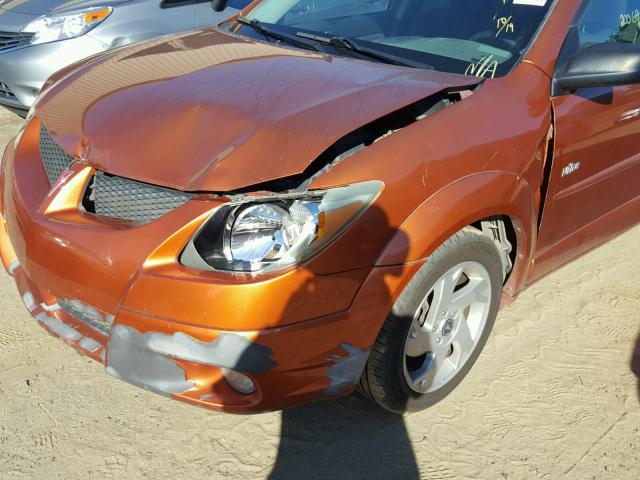 5Y2SL628X4Z448530 - 2004 PONTIAC VIBE ORANGE photo 9