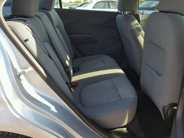 1G1JB5SH6F4117977 - 2015 CHEVROLET SONIC LS 银色 照片 6