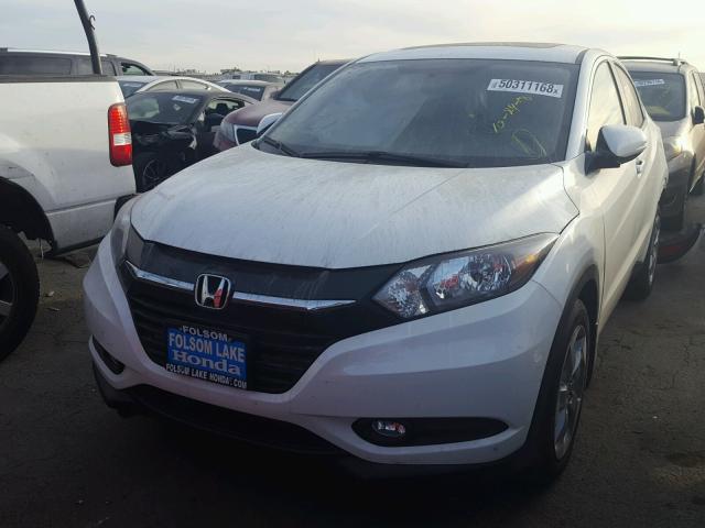 3CZRU6H51HM727245 - 2017 HONDA HR-V EX WHITE photo 2