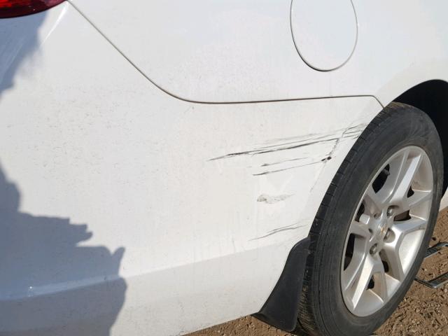 1G11C5SL3FF208257 - 2015 CHEVROLET MALIBU 1LT WHITE photo 9