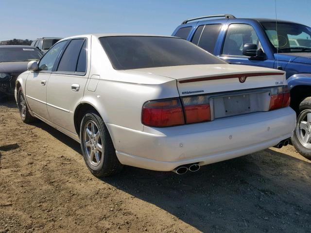 1G6KS54Y83U127692 - 2003 CADILLAC SEVILLE SL WHITE photo 3