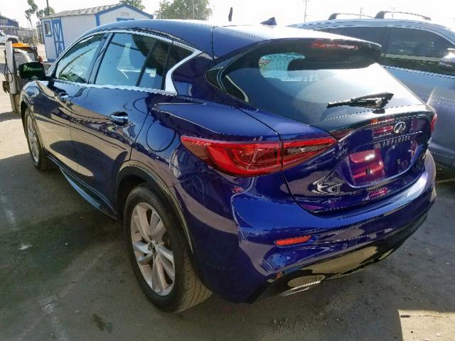 SJKCH5CP5JA050123 - 2018 INFINITI QX30 BASE BLUE photo 3