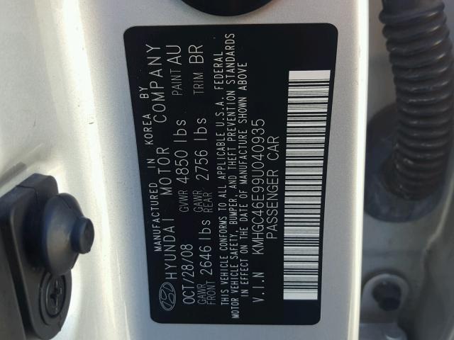 KMHGC46E99U040935 - 2009 HYUNDAI GENESIS 3. GRAY photo 10