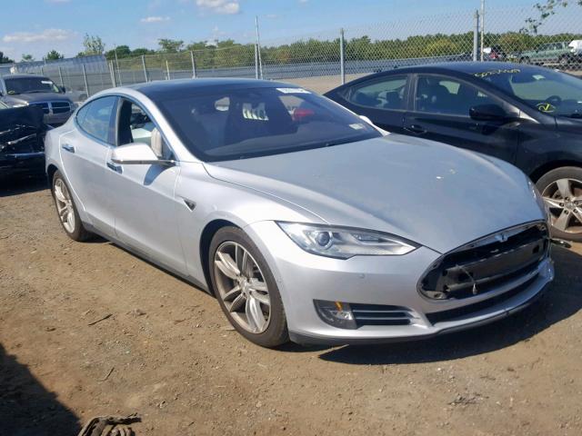 5YJSA1E22GF120819 - 2016 TESLA MODEL S فضي صورة 1