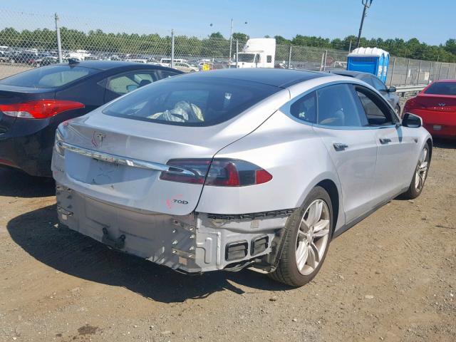 5YJSA1E22GF120819 - 2016 TESLA MODEL S فضي صورة 4