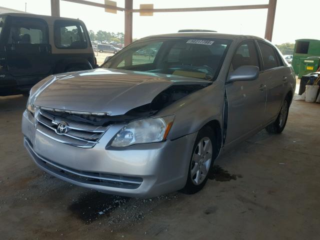 4T1BK36B37U206439 - 2007 TOYOTA AVALON XL SILVER photo 2