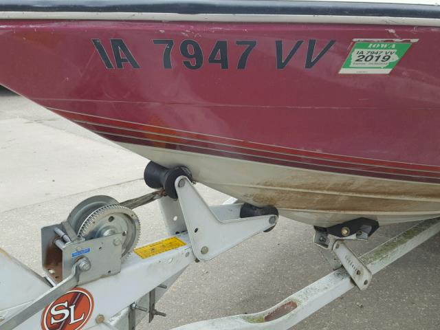 4WNTB300L788 - 1988 FOUR BOAT MAROON photo 14