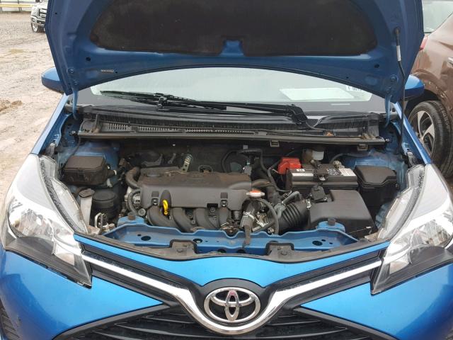 VNKKTUD39GA063573 - 2016 TOYOTA YARIS L BLUE photo 7