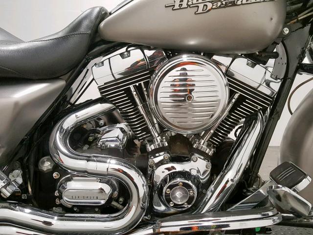 1HD1KB43X7Y625059 - 2007 HARLEY-DAVIDSON FLHX CALIF SILVER photo 5