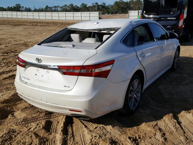 4T1BK1EB4FU161502 - 2015 TOYOTA AVALON XLE WHITE photo 4