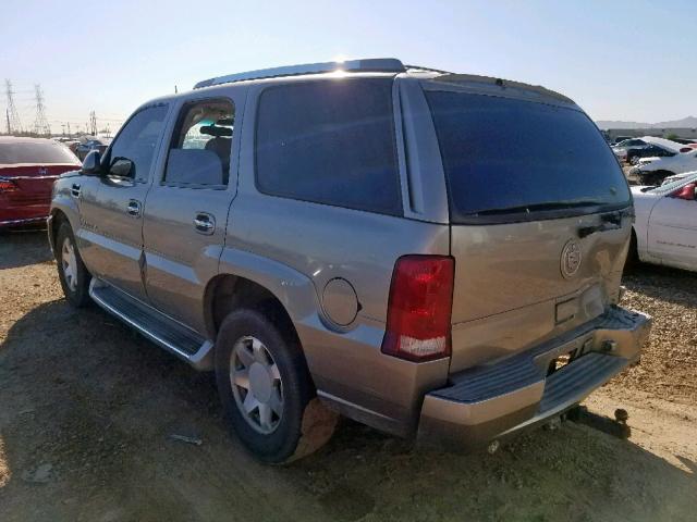 1GYEC63T42R146321 - 2002 CADILLAC ESCALADE L GOLD photo 3