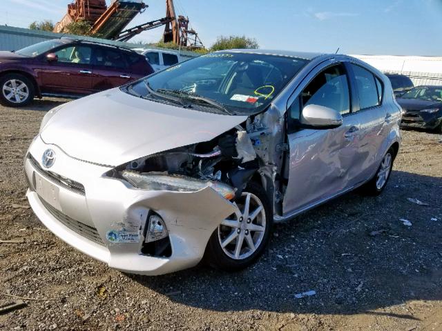 JTDKDTB39D1537746 - 2013 TOYOTA PRIUS C SILVER photo 2