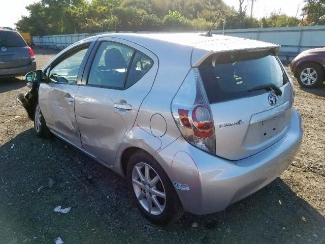 JTDKDTB39D1537746 - 2013 TOYOTA PRIUS C SILVER photo 3